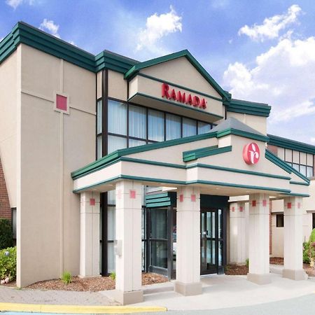 Ramada By Wyndham St. John'S Otel Dış mekan fotoğraf