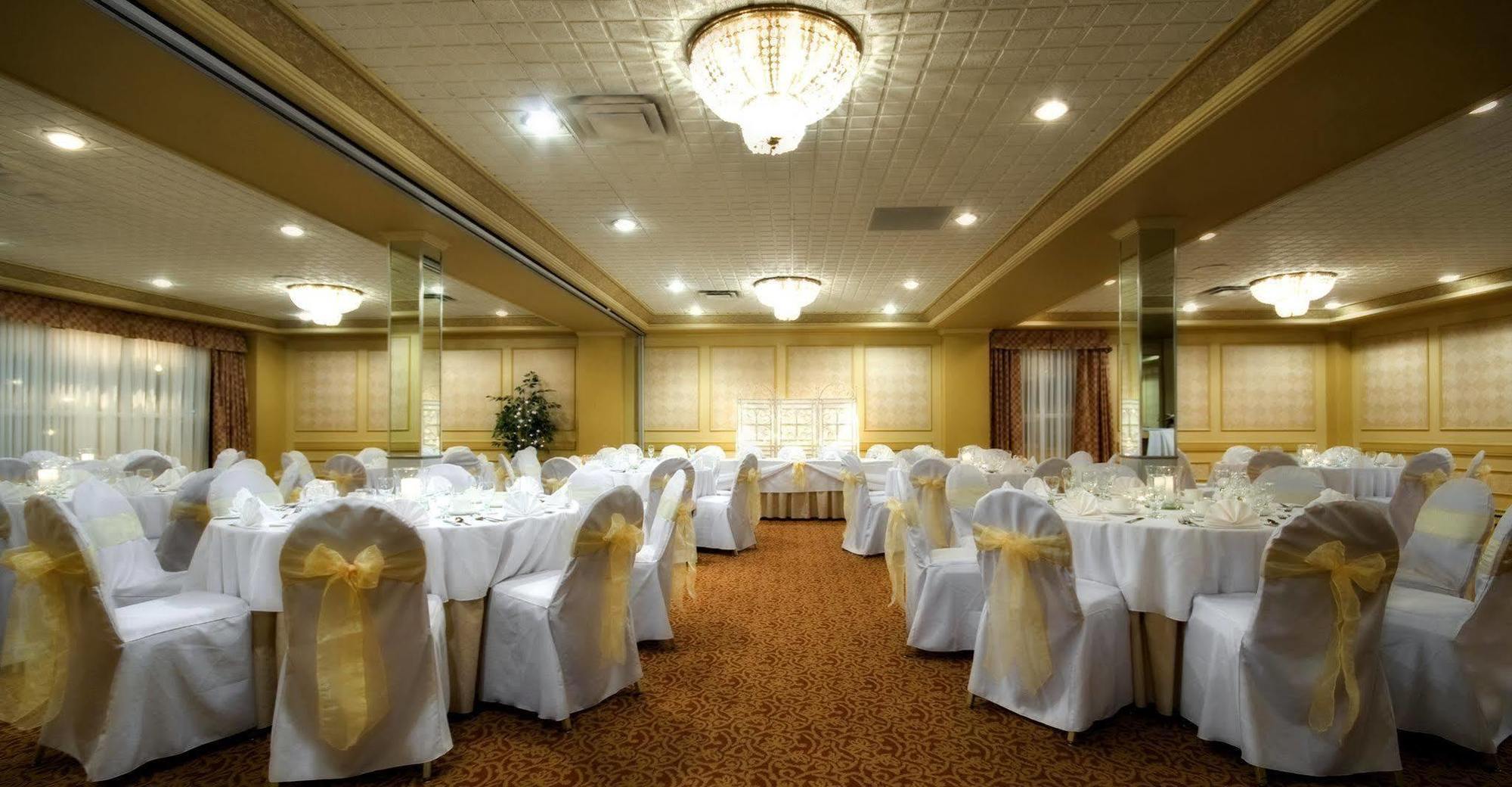 Ramada By Wyndham St. John'S Otel Konforlar fotoğraf
